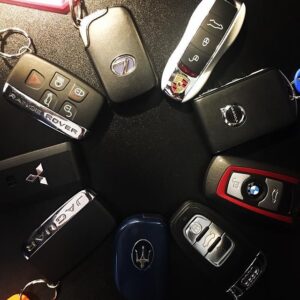 Spare car key maker near me 